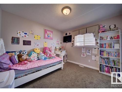 16220 49 Street, Edmonton, AB - Indoor Photo Showing Bedroom