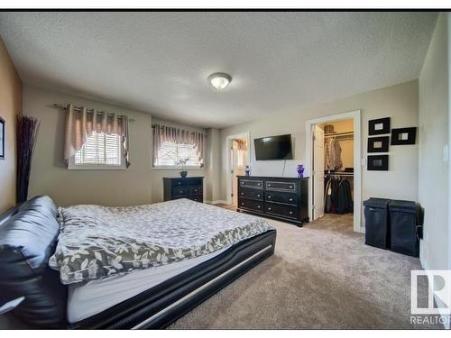 16220 49 Street, Edmonton, AB - Indoor Photo Showing Bedroom