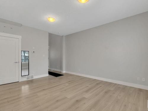 8 4835 Wright Drive, Edmonton, AB - Indoor Photo Showing Other Room