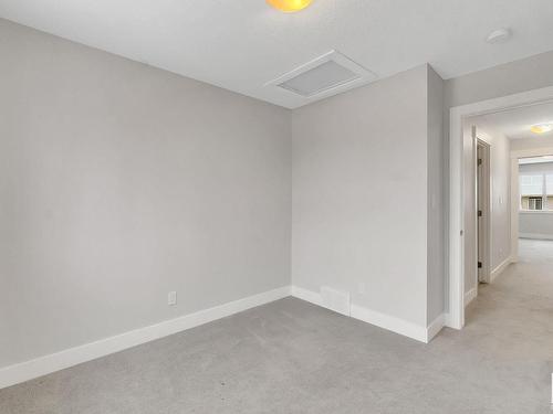 8 4835 Wright Drive, Edmonton, AB - Indoor Photo Showing Other Room