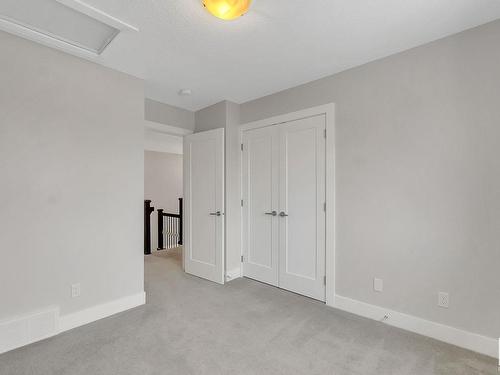 8 4835 Wright Drive, Edmonton, AB - Indoor Photo Showing Other Room