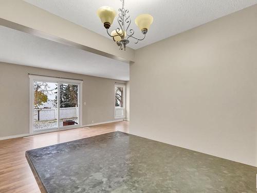 3833 85 Street, Edmonton, AB - Indoor