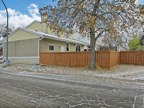 3833 85 Street, Edmonton, AB - Outdoor