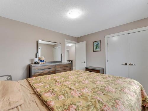 1887 33 Street, Edmonton, AB - Indoor Photo Showing Bedroom