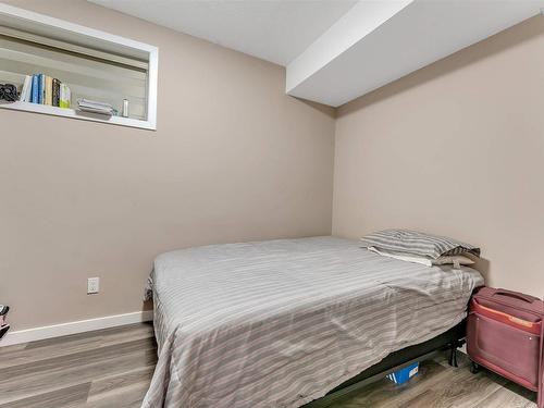 1887 33 Street, Edmonton, AB - Indoor Photo Showing Bedroom