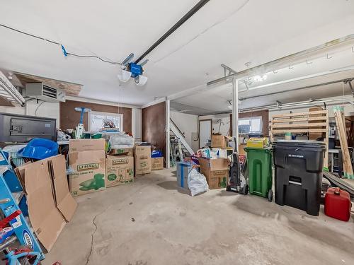 11022 126 Street, Edmonton, AB - Indoor Photo Showing Garage