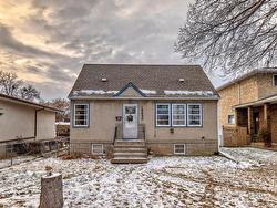 12430 76 ST NW  Edmonton, AB T5B 2E7