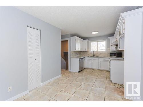 14540 20 Street, Edmonton, AB - Indoor Photo Showing Kitchen