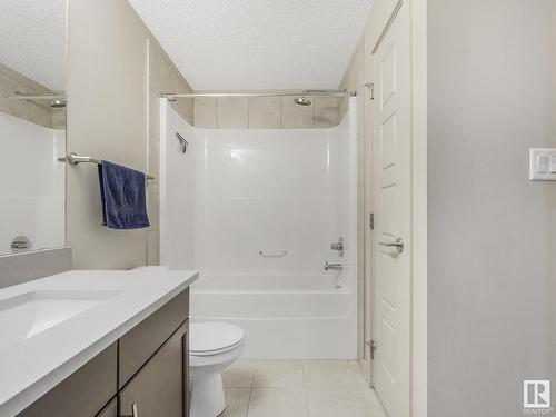 216 5510 Schonsee Drive, Edmonton, AB - Indoor Photo Showing Bathroom