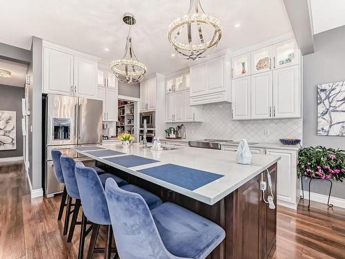 8504 223 Street, Edmonton, AB - Indoor Photo Showing Kitchen With Upgraded Kitchen