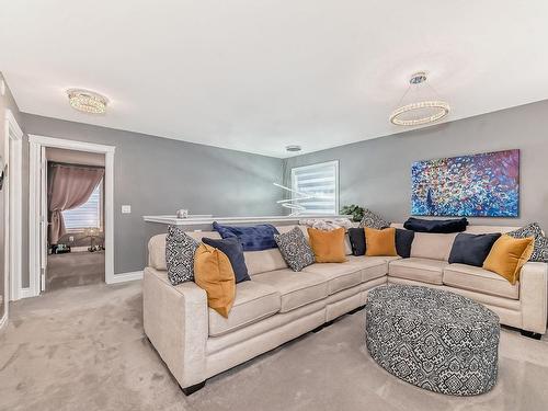 8504 223 Street, Edmonton, AB - Indoor Photo Showing Living Room