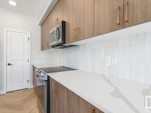 178 Cerbat Crescent, Sherwood Park, AB - Indoor Photo Showing Kitchen