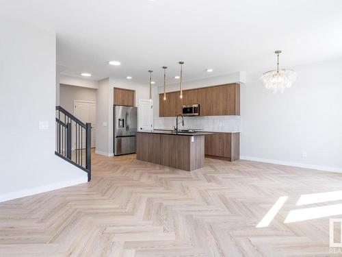 178 Cerbat Crescent, Sherwood Park, AB - Indoor Photo Showing Kitchen