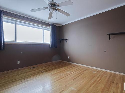 72 Gladstone Crescent, St. Albert, AB - Indoor Photo Showing Other Room