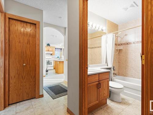 2 51504 Rge Road 264, Rural Parkland County, AB - Indoor Photo Showing Bathroom