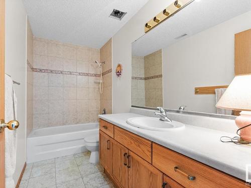 2 51504 Rge Road 264, Rural Parkland County, AB - Indoor Photo Showing Bathroom