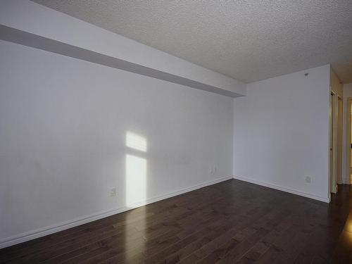 804 9741 110 Street, Edmonton, AB - Indoor Photo Showing Kitchen