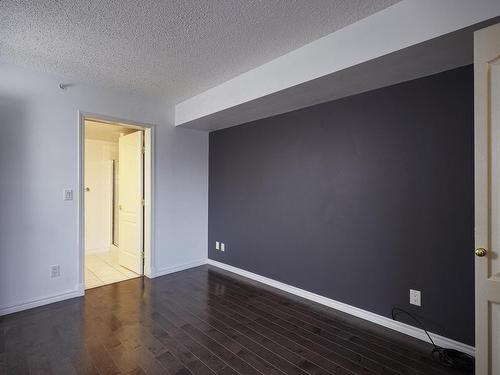 804 9741 110 Street, Edmonton, AB - Indoor Photo Showing Bathroom