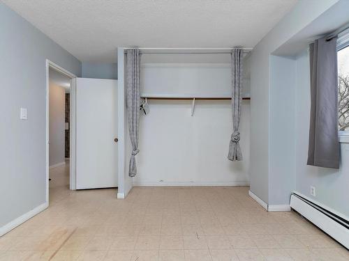 202 8310 Jasper Avenue, Edmonton, AB - Indoor Photo Showing Other Room