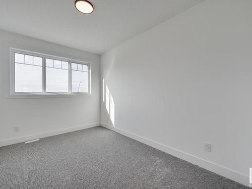 121 Starling Way, Fort Saskatchewan, AB - Indoor Photo Showing Other Room