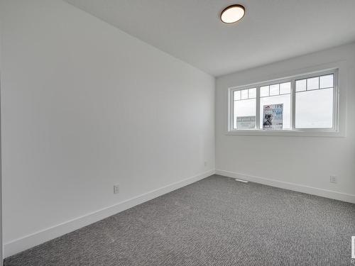 121 Starling Way, Fort Saskatchewan, AB - Indoor Photo Showing Other Room