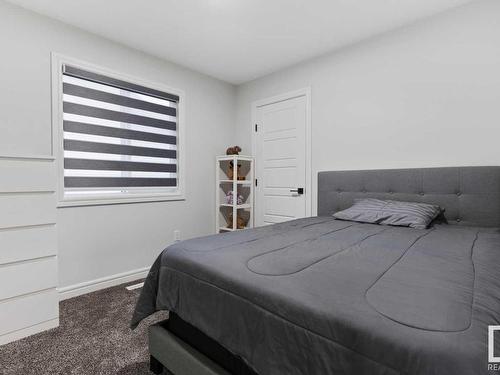 1090 Christie Vista, Edmonton, AB - Indoor Photo Showing Bedroom