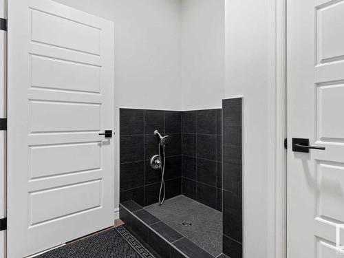 1090 Christie Vista, Edmonton, AB - Indoor Photo Showing Bathroom