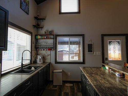 102 11502 Township Road 604, Rural St. Paul County, AB - Indoor Photo Showing Kitchen With Double Sink