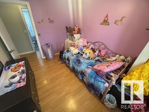 4012 55 Street, Wetaskiwin, AB - Indoor Photo Showing Bedroom