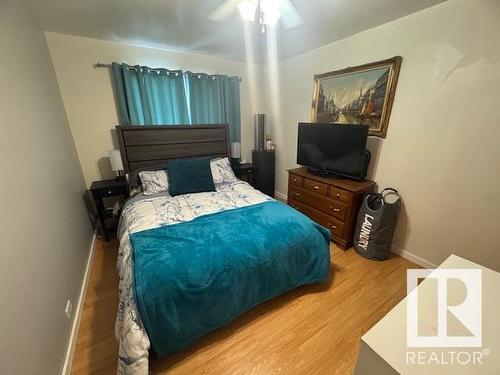 4012 55 Street, Wetaskiwin, AB - Indoor Photo Showing Bedroom