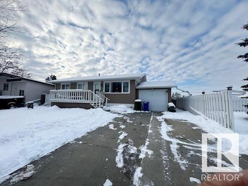 4012 55 Street, Wetaskiwin, AB - Outdoor With Deck Patio Veranda