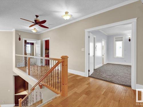 27 Kingdom Place, Leduc, AB - Indoor Photo Showing Other Room