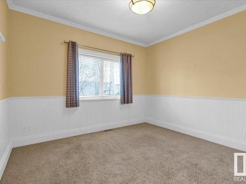 27 Kingdom Place, Leduc, AB - Indoor Photo Showing Other Room