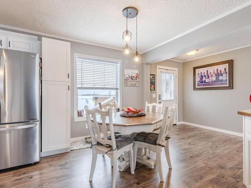 5228 Twp Rd 564, Rural Lac Ste. Anne County, AB - Indoor Photo Showing Dining Room