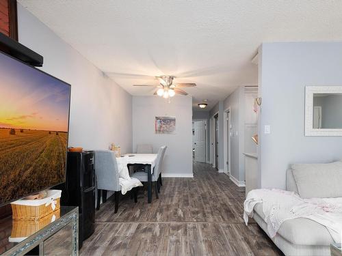 6106 51 Avenue, Cold Lake, AB - Indoor Photo Showing Other Room