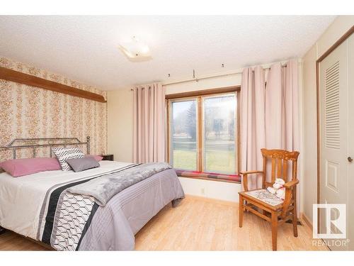 #9, 223014 Twp Rd 652, Rural Athabasca County, AB - Indoor Photo Showing Bedroom