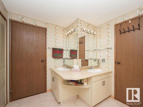 #9, 223014 Twp Rd 652, Rural Athabasca County, AB - Indoor Photo Showing Bathroom