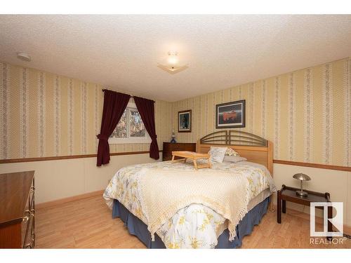 #9, 223014 Twp Rd 652, Rural Athabasca County, AB - Indoor Photo Showing Bedroom