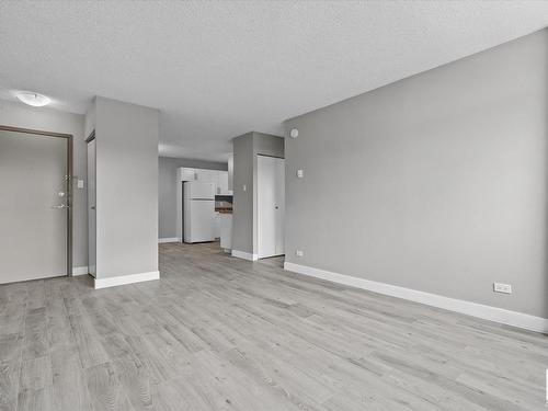 308 9710 105 Street, Edmonton, AB - Indoor Photo Showing Other Room