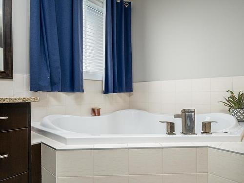 1257 Westerra Crescent, Stony Plain, AB - Indoor Photo Showing Bathroom