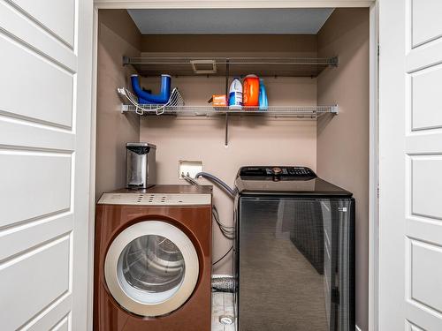 1257 Westerra Crescent, Stony Plain, AB - Indoor Photo Showing Laundry Room