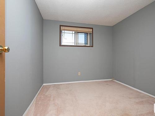 11503 159 Avenue, Edmonton, AB - Indoor Photo Showing Other Room