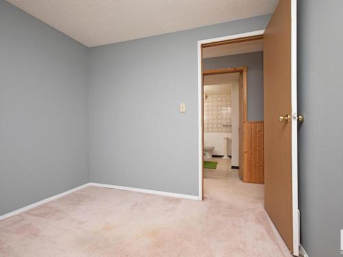 11503 159 Avenue, Edmonton, AB - Indoor Photo Showing Other Room