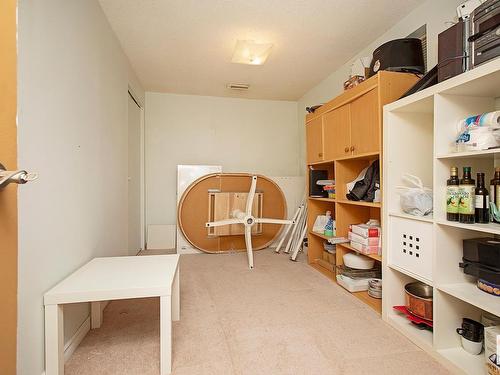 11503 159 Avenue, Edmonton, AB - Indoor Photo Showing Other Room