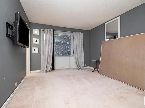 11503 159 Avenue, Edmonton, AB - Indoor Photo Showing Other Room