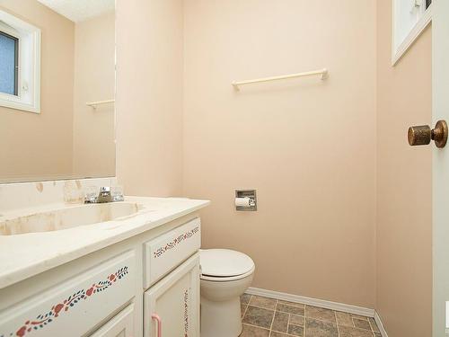 11503 159 Avenue, Edmonton, AB - Indoor Photo Showing Bathroom