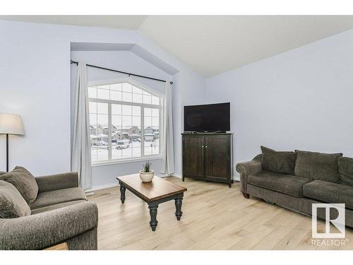 146 Southfork Drive, Leduc, AB - Indoor Photo Showing Living Room