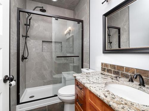 164 Greenfield Way, Fort Saskatchewan, AB - Indoor Photo Showing Bathroom