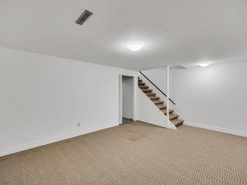 13213 95 Street, Edmonton, AB - Indoor Photo Showing Other Room