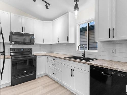 976 Jim Common Dr, Sherwood Park, AB - Indoor Photo Showing Kitchen With Double Sink